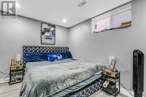 3936 Manzanillo Court, Windsor, ON - Indoor Photo Showing Bedroom