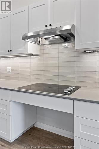 3180 Meadowbrook Lane Unit# B, Windsor, ON - Indoor Photo Showing Kitchen