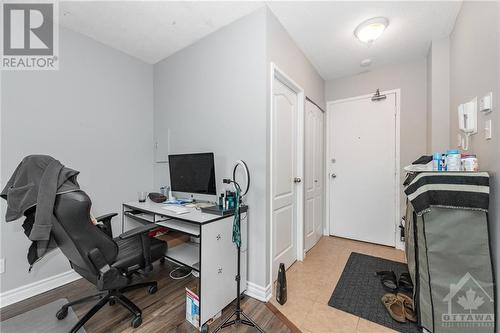 84 Rosemount Avenue, Ottawa, ON - Indoor Photo Showing Office