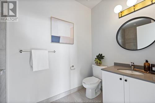 3180 Meadowbrook Lane Unit# D, Windsor, ON - Indoor Photo Showing Bathroom