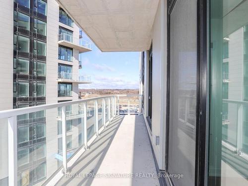 601-6 David Eyer Rd, Richmond Hill, ON - Outdoor With Balcony With Exterior
