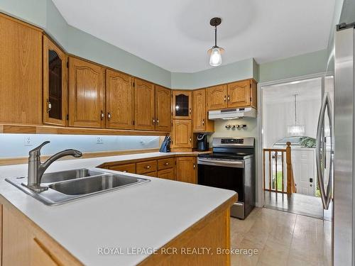 400 Brunswick St, Minto, ON - Indoor Photo Showing Kitchen With Double Sink