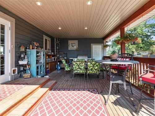 36 Crown Crescent, Vernon, BC - Outdoor With Deck Patio Veranda With Exterior