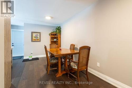 18 Martin Street, Springwater, ON - Indoor Photo Showing Dining Room