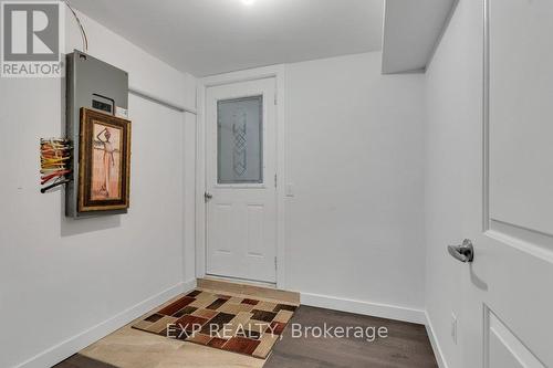 350 Stone St S, Gananoque, ON - Indoor Photo Showing Other Room