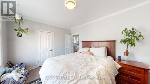 553 Quebec Street, London, ON - Indoor Photo Showing Bedroom