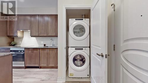 208 - 9085 Jane Street, Vaughan, ON - Indoor Photo Showing Laundry Room