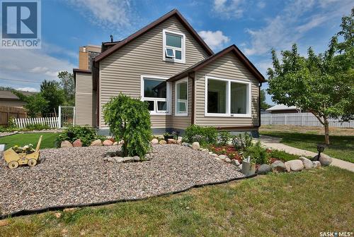 224 River Street E, Moose Jaw, SK - Outdoor