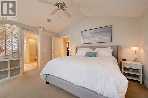 324 Quilchena Drive, Kelowna, BC - Indoor Photo Showing Bedroom
