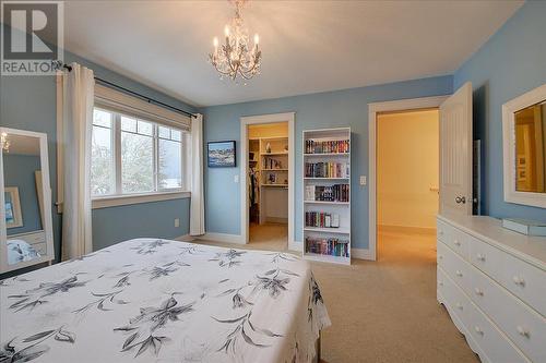 324 Quilchena Drive, Kelowna, BC - Indoor Photo Showing Bedroom