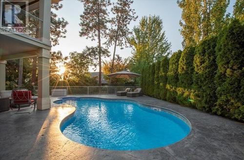 324 Quilchena Drive, Kelowna, BC - Outdoor With In Ground Pool With Backyard