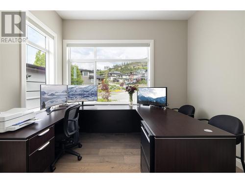 5717 Mountainside Drive, Kelowna, BC - Indoor Photo Showing Office