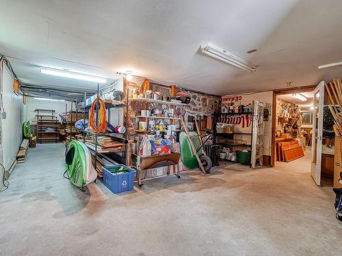 Rangement - 598 Rue Main, Hudson, QC - Indoor Photo Showing Garage