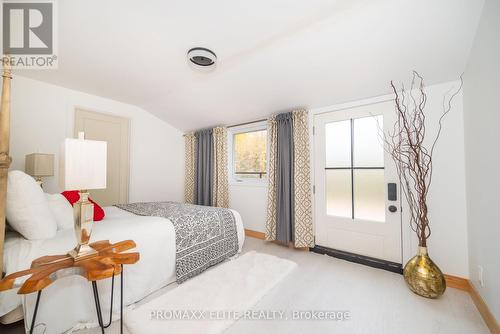 28034 Highway 41, Greater Madawaska, ON - Indoor Photo Showing Bedroom