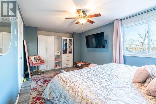 73 King St, Kawartha Lakes, ON - Indoor Photo Showing Bedroom