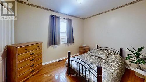 21 Trent View Rd, Kawartha Lakes, ON - Indoor Photo Showing Bedroom