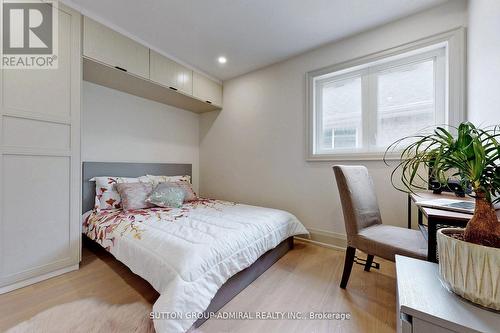 470 Doubletree Lane, Newmarket, ON - Indoor Photo Showing Bedroom