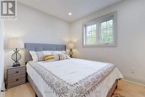 470 Doubletree Lane, Newmarket, ON - Indoor Photo Showing Bedroom