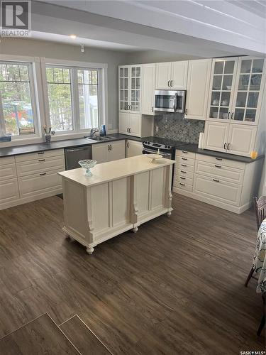 20 Nipew Place, Candle Lake, SK - Indoor Photo Showing Kitchen