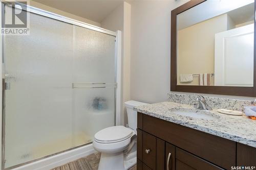 115 1015 Moss Avenue, Saskatoon, SK - Indoor Photo Showing Bathroom