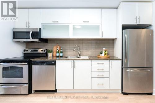 #3207 -28 Ted Rogers Way, Toronto, ON - Indoor Photo Showing Kitchen With Double Sink With Upgraded Kitchen