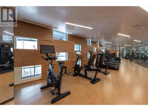 1703 1568 Alberni Street, Vancouver, BC - Indoor Photo Showing Gym Room