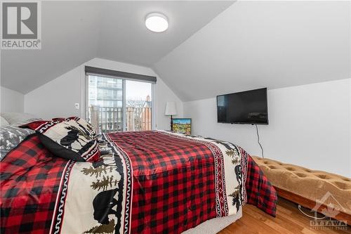 226 Wilbrod Street Unit#2, Ottawa, ON - Indoor Photo Showing Bedroom
