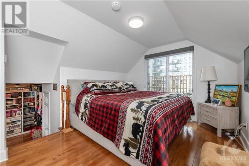 226 Wilbrod Street Unit#2, Ottawa, ON - Indoor Photo Showing Bedroom