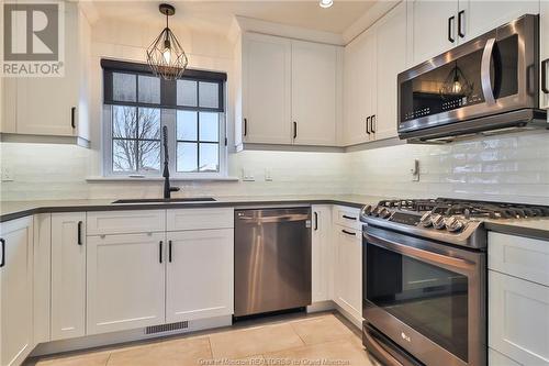 446 Royal Oaks Blvd, Moncton, NB - Indoor Photo Showing Kitchen With Upgraded Kitchen