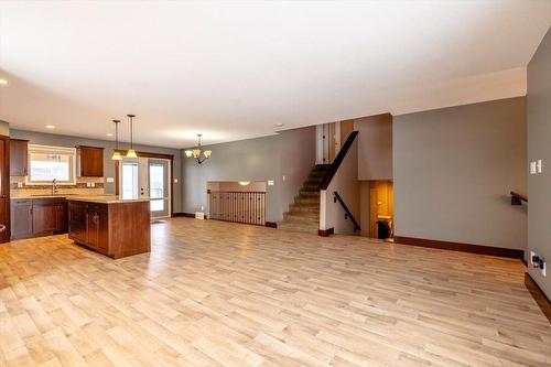 2311 Falcon Court, Sparwood, BC - Indoor