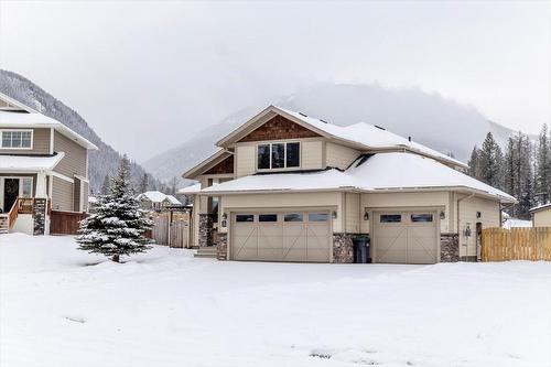 2311 Falcon Court, Sparwood, BC - Outdoor With Facade