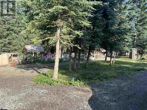 8541 24 Highway, 100 Mile House, BC - Outdoor