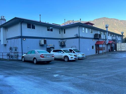 1-5, A,D,E 821 Sixth Avenue, Hope & Area, BC - Outdoor