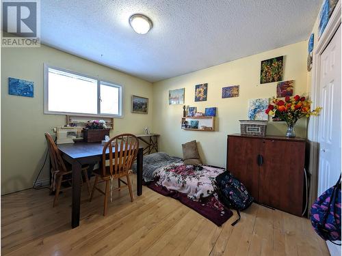 2568 Abbott Crescent, Prince George, BC - Indoor Photo Showing Bedroom