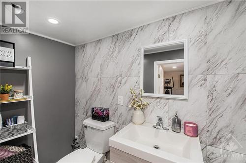 3522 Marydale Avenue, Cornwall, ON - Indoor Photo Showing Bathroom