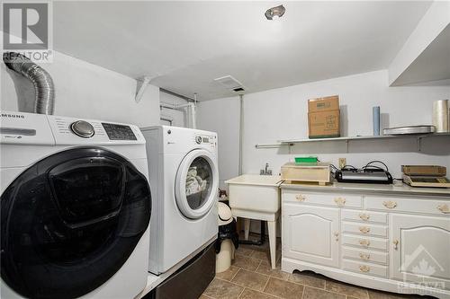 3522 Marydale Avenue, Cornwall, ON - Indoor Photo Showing Laundry Room