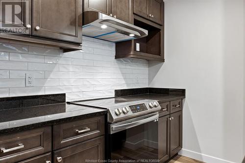 1500 Ouellette Unit# 303, Windsor, ON - Indoor Photo Showing Kitchen