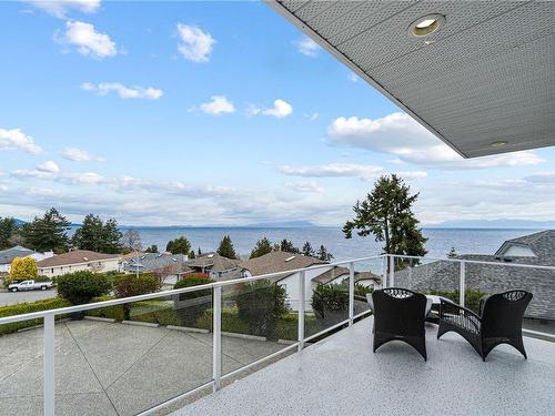 198 Heritage Dr, Nanaimo, BC - Outdoor With Body Of Water With View With Exterior