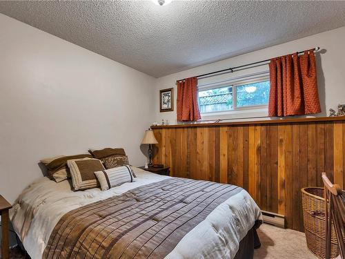 120 Mcphedran Rd, Campbell River, BC - Indoor Photo Showing Bedroom