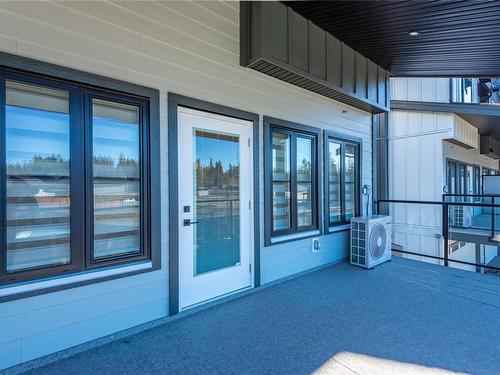 6-701 Sitka St, Campbell River, BC - Outdoor With Deck Patio Veranda With Exterior