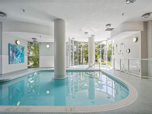 2602-154 Promenade Dr, Nanaimo, BC - Indoor Photo Showing Other Room With In Ground Pool