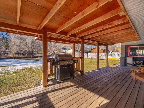 872 Collins Rd, Cache Creek, BC - Outdoor With Deck Patio Veranda With Exterior