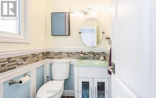 78 Simmons Boulevard, Brampton, ON - Indoor Photo Showing Bathroom