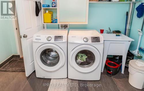 78 Simmons Boulevard, Brampton, ON - Indoor Photo Showing Laundry Room