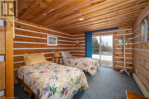 11 Tipsy Lane, Tobermory, ON - Indoor Photo Showing Bedroom