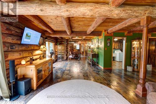 46 Burys Green Road, Kawartha Lakes, ON - Indoor Photo Showing Other Room