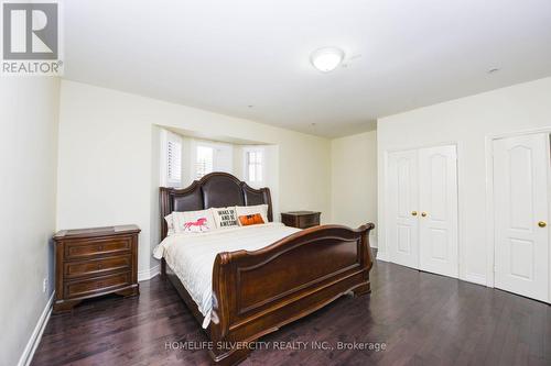 14707 Dixie Road, Caledon, ON - Indoor Photo Showing Bedroom