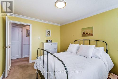#Ph5 -3650 Kaneff Cres, Mississauga, ON - Indoor Photo Showing Bedroom