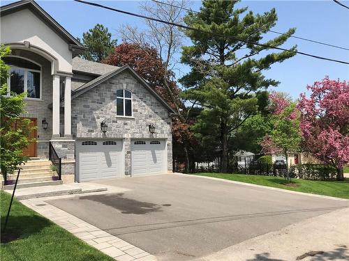 175 Oakhill Place, Ancaster, ON - Outdoor