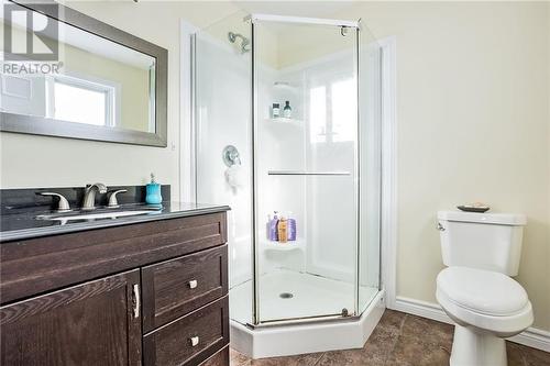 106 George Street E, Kemptville, ON - Indoor Photo Showing Bathroom